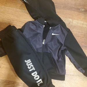 Toddler jogger outfit